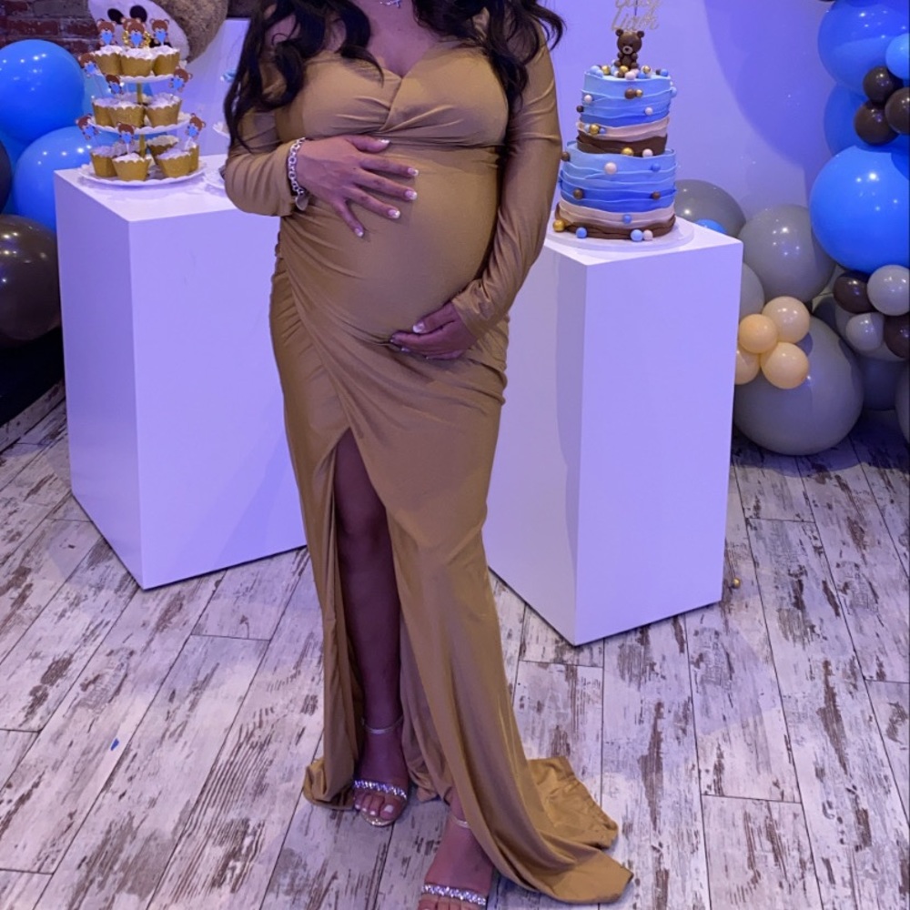 Maternity dress